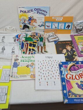 Community Helpers Educational Set